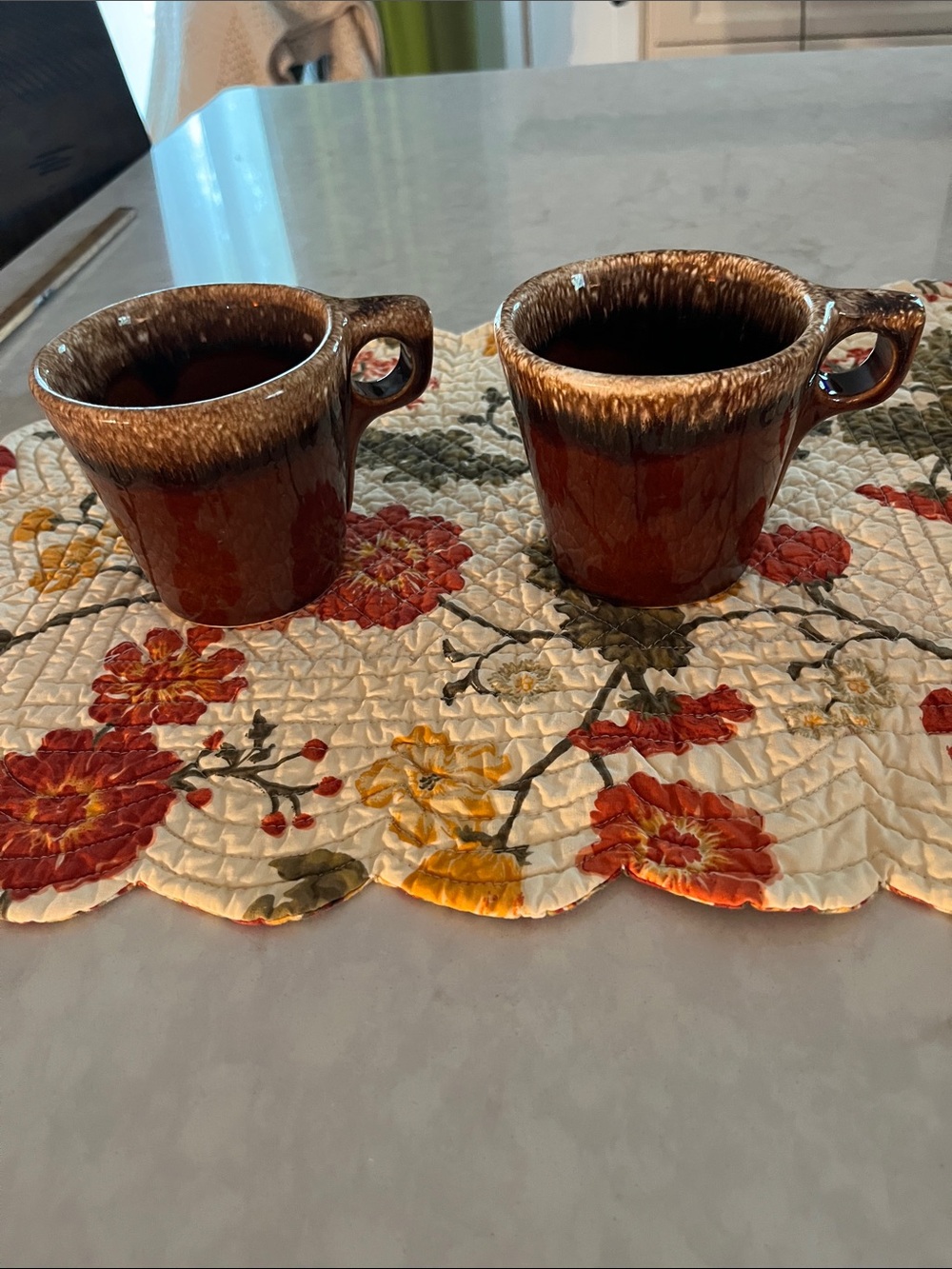 Set 2 Vintage Hull Oven Proof Brown Drip Glaze Pottery Coffee Tea Mugs